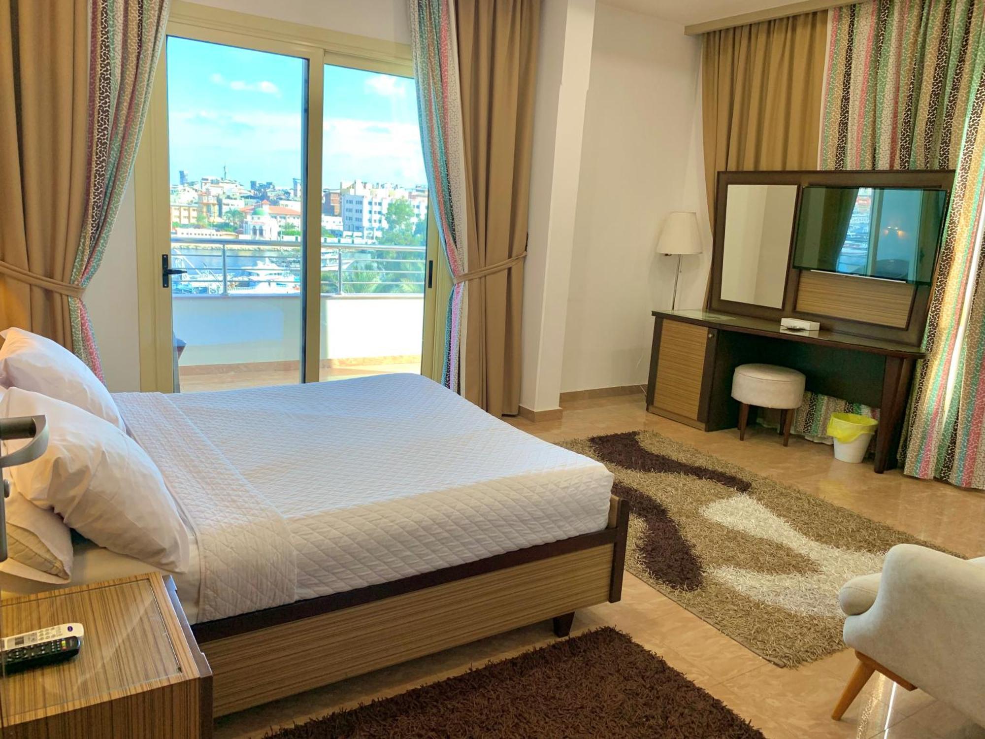 Dolphin Ras El-Bar Hotel ภายนอก รูปภาพ